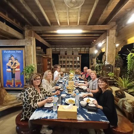 Baanthep Antique Homestay Phrae Dış mekan fotoğraf