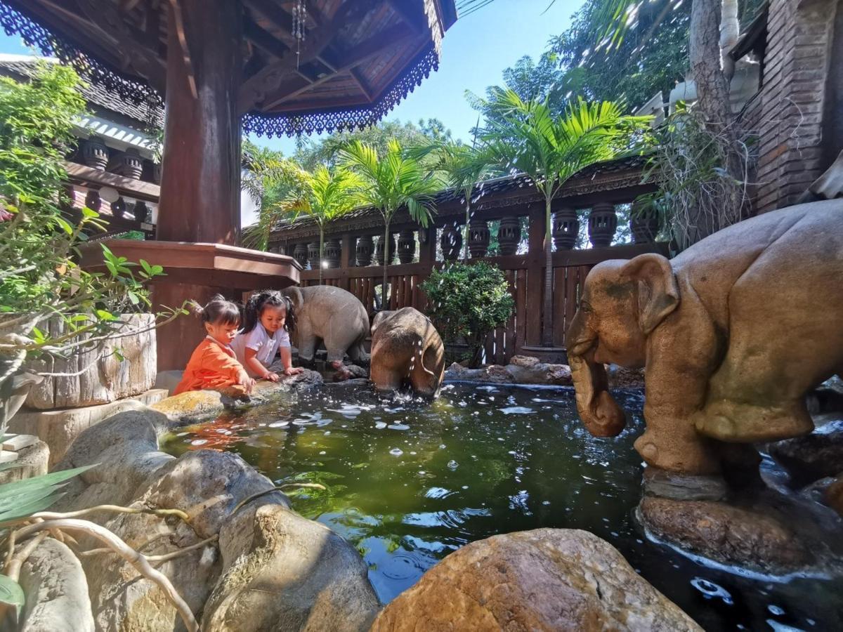 Baanthep Antique Homestay Phrae Dış mekan fotoğraf